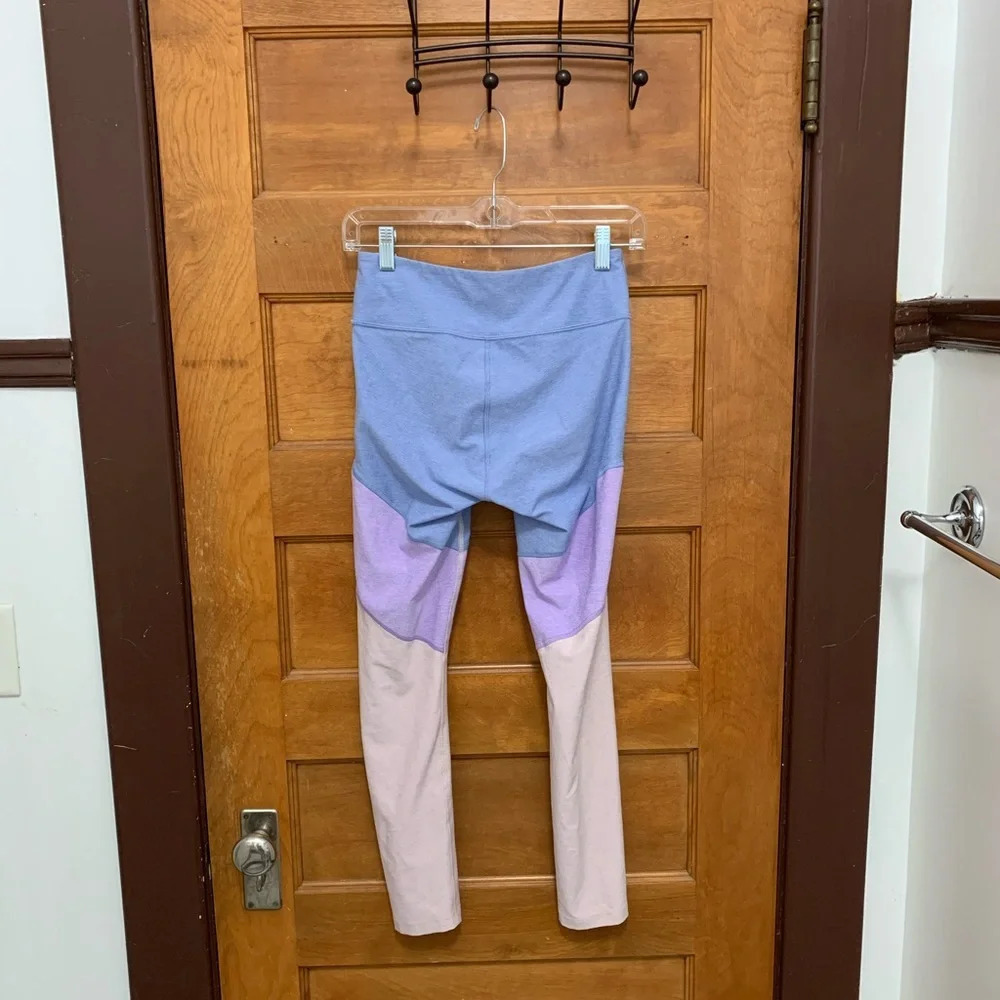 Outdoor Voices Multi-Colored Leggings - Picture 5 of 5